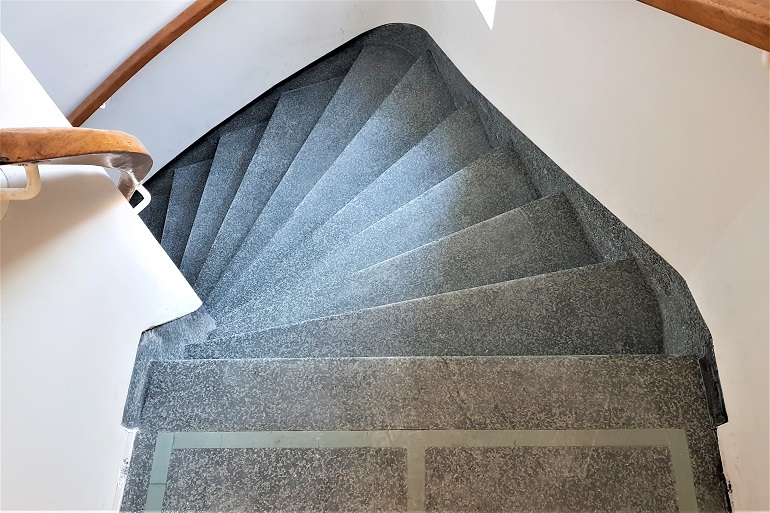 Terrazzo trappenhuis restauratie