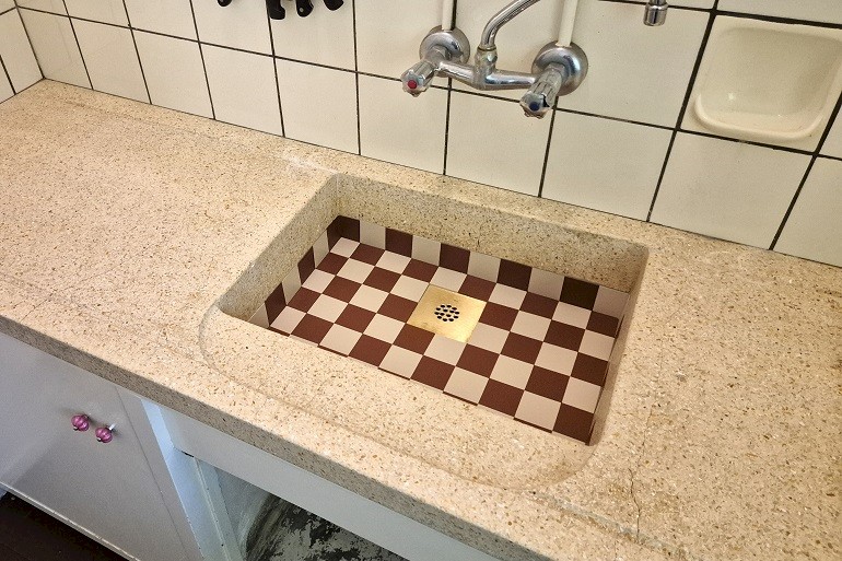 {!! $image->product_title !!}